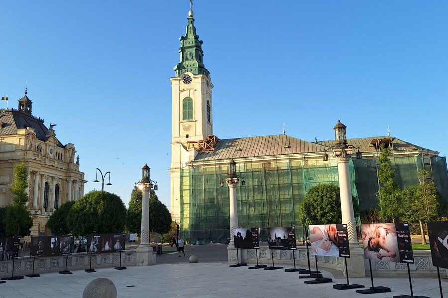 Oradea, fakultativno Debrecin